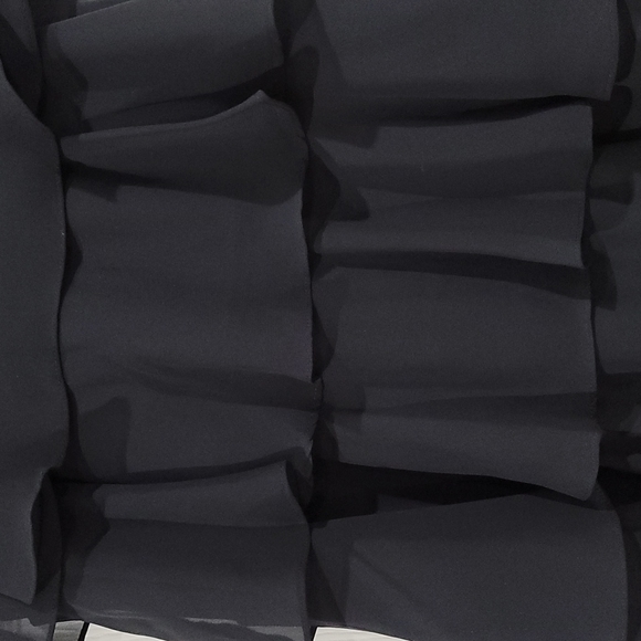 EUC- LBD - Picture 3 of 5